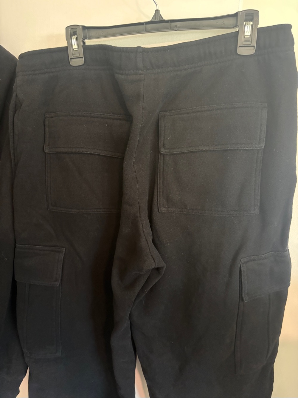 Aritzia Sweatfleece Mega Set Hoodie L + Cargo Jogger XL Black - Picture 7 of 9